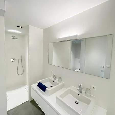 Jacob's Getaway Apartment *